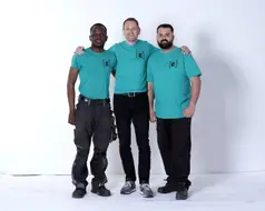 Engin und Ahmed mit einem Kollegen von Raecks